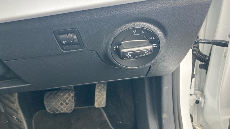 SEAT Arona 1.0 TSI 110 SE Technology 5dr DSG Petrol Hatchback